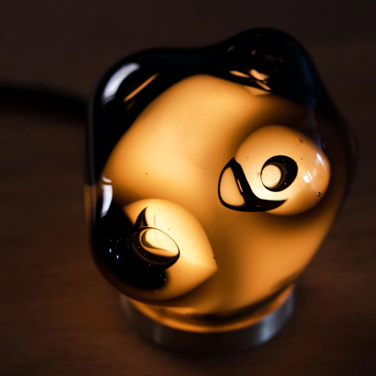 57t Table Lamp - Image 4