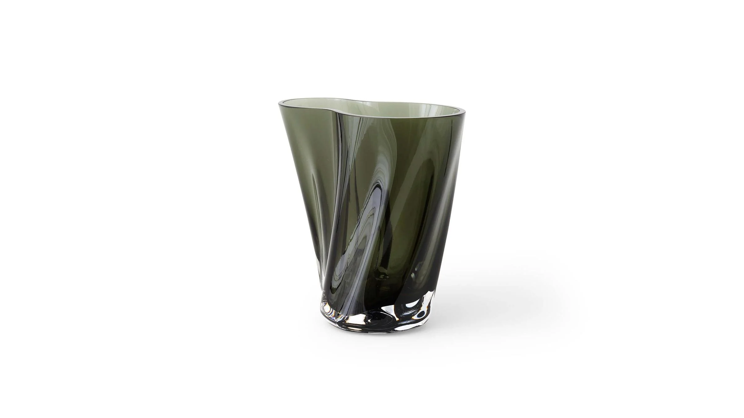 Aer Bowl and Vase - Image 10