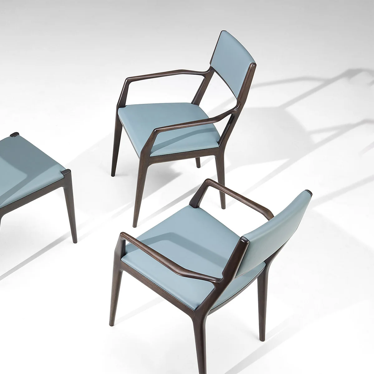 Ala Dining Chair with Arms - Image 4