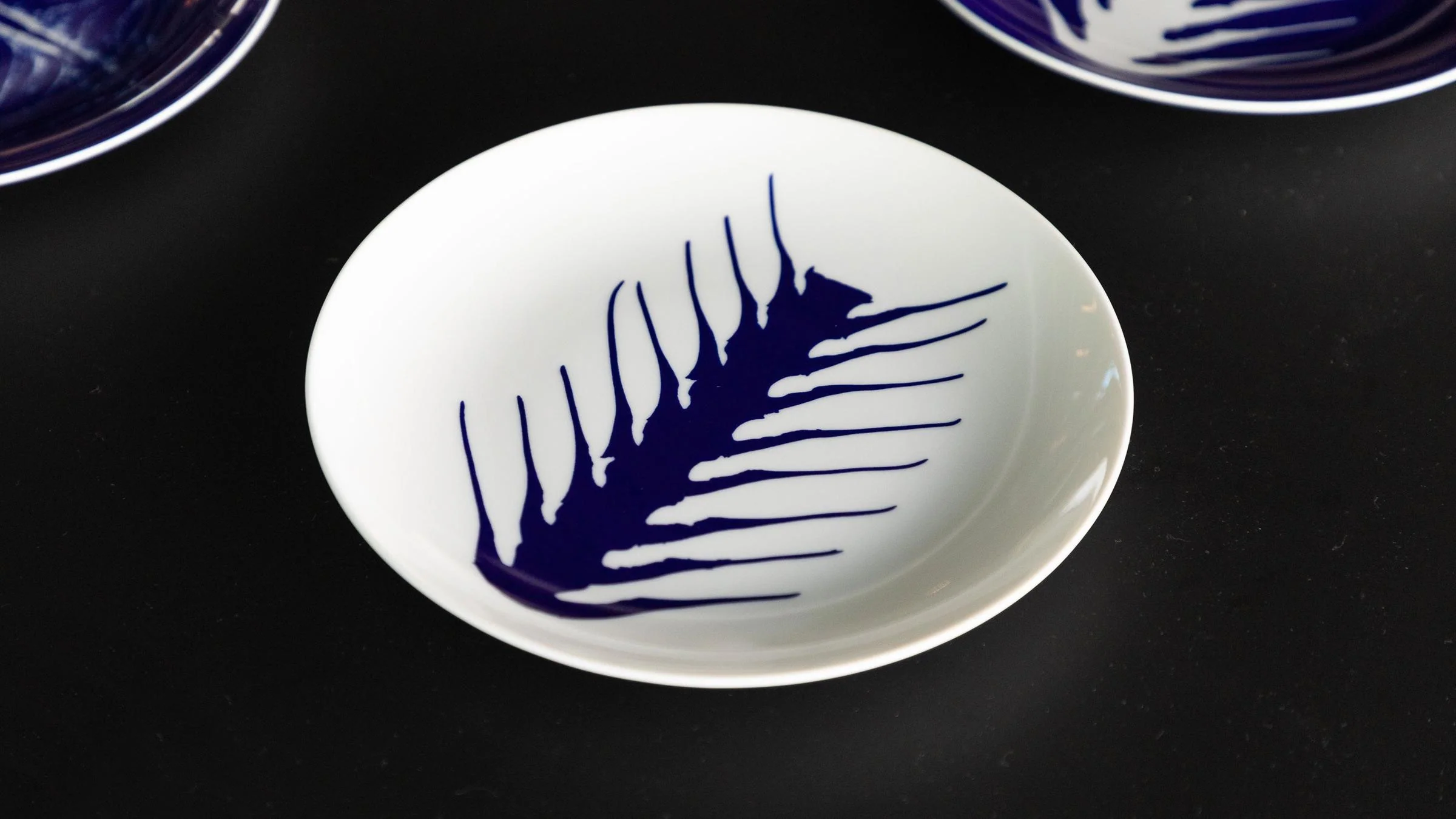 Arete Set of 2 Dessert Plates - Image 10