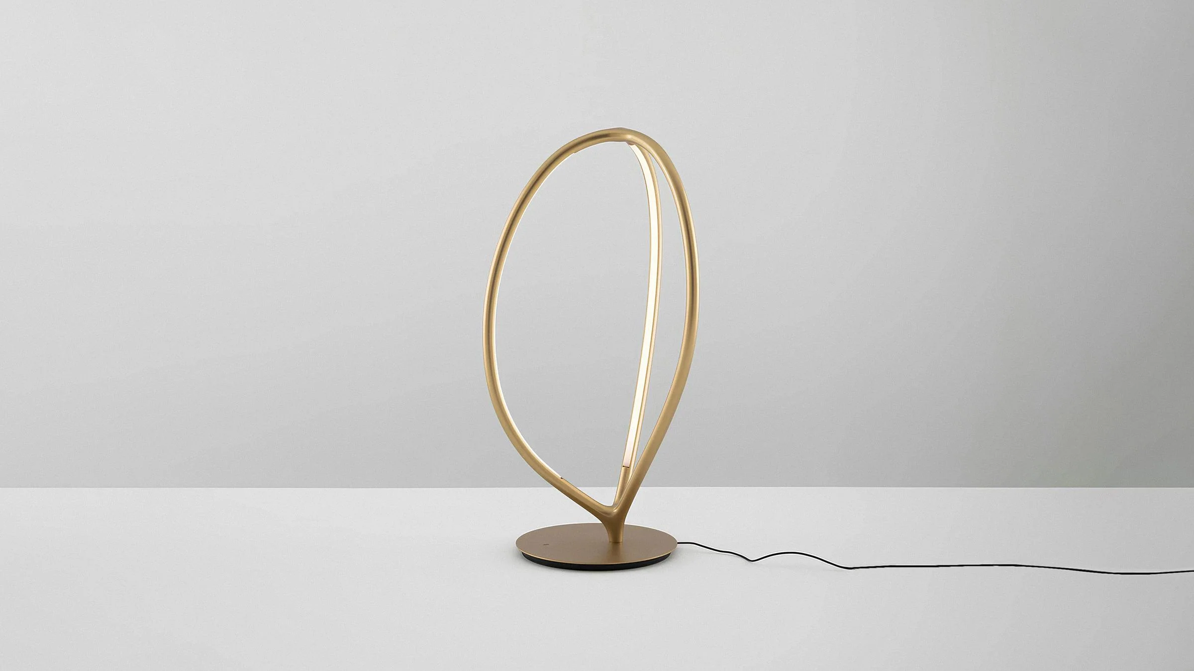 Arrival Table Lamp - Image 3