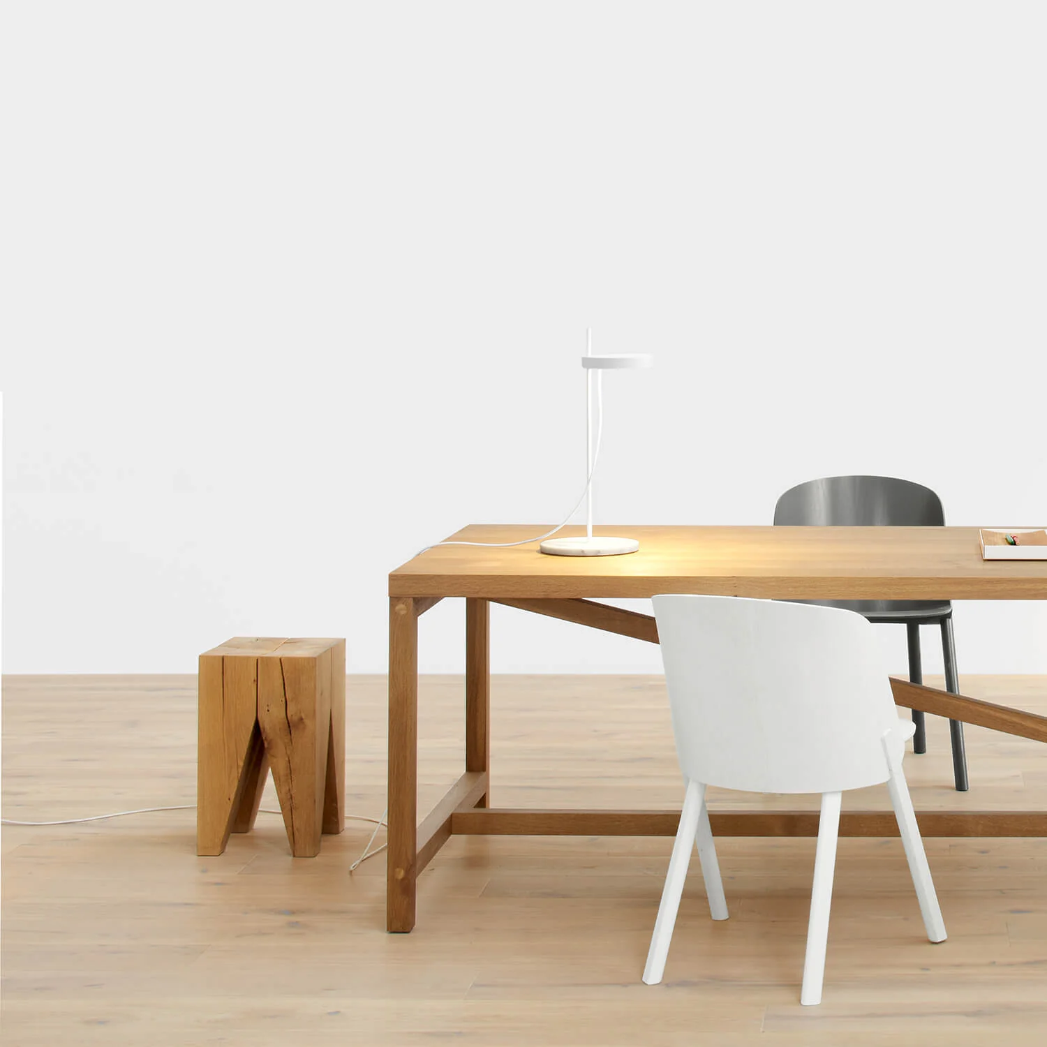 Backenzahn Stool - Image 28