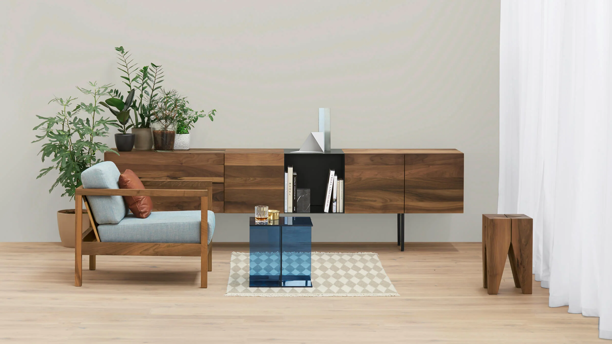 Backenzahn Stool - Image 37