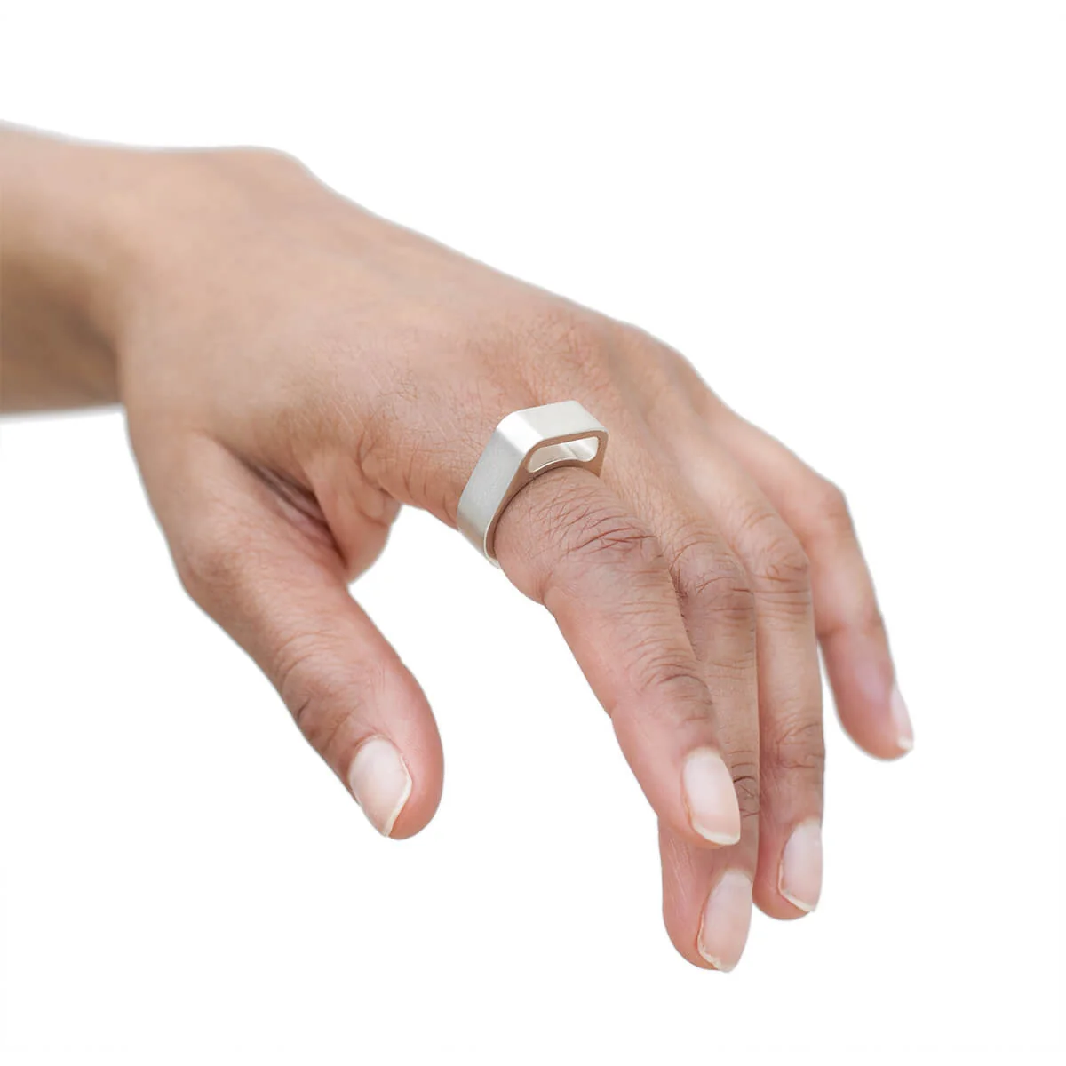 Bi Ring