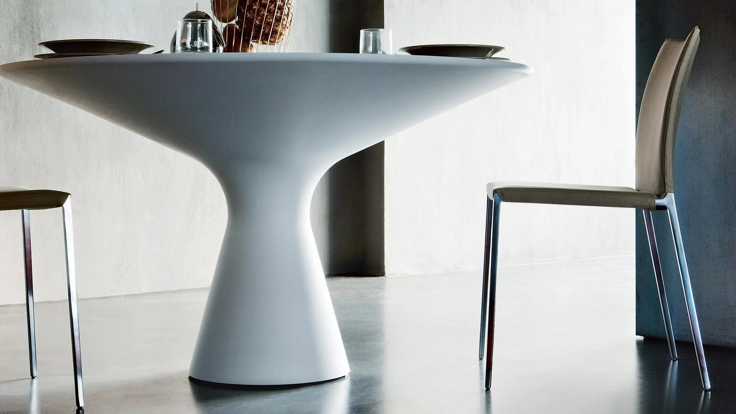 Blanco Table - Image 6