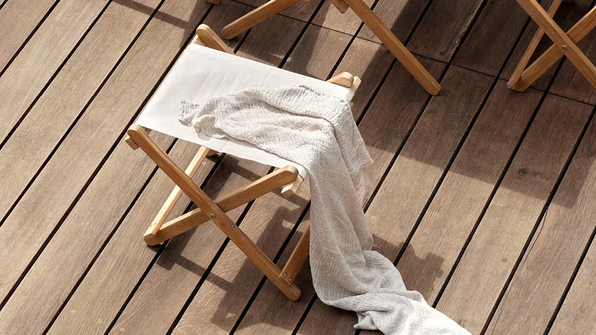 BM5768 Deck Chair Footstool - Image 5