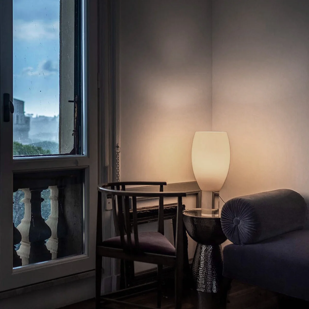 Buds 1 Table Lamp - Image 2