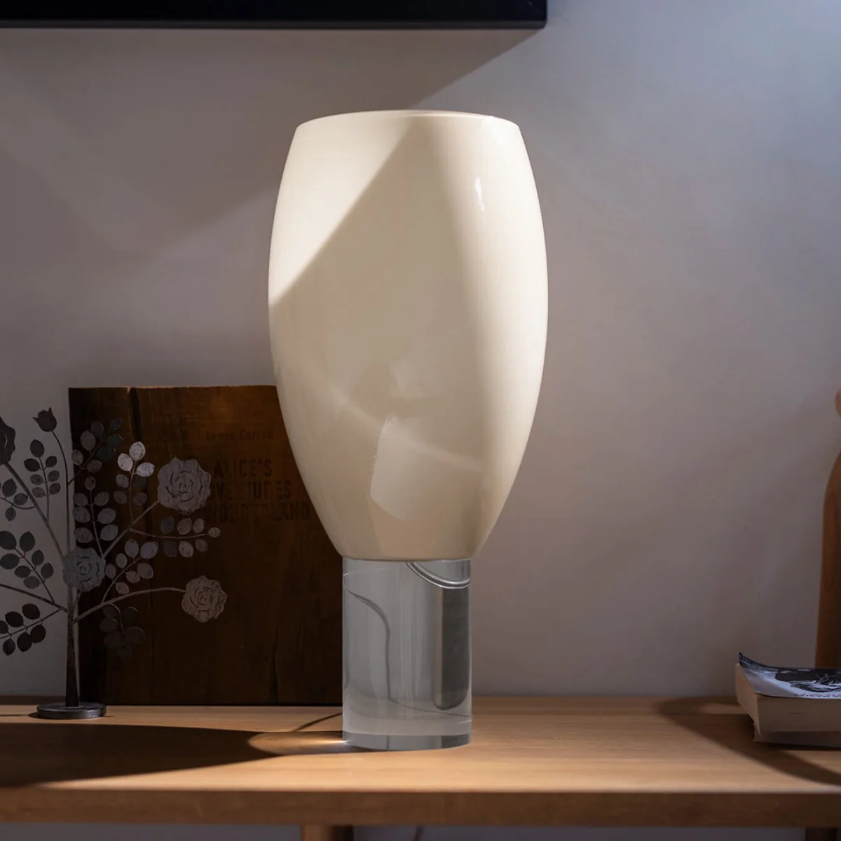 Buds 1 Table Lamp - Image 3