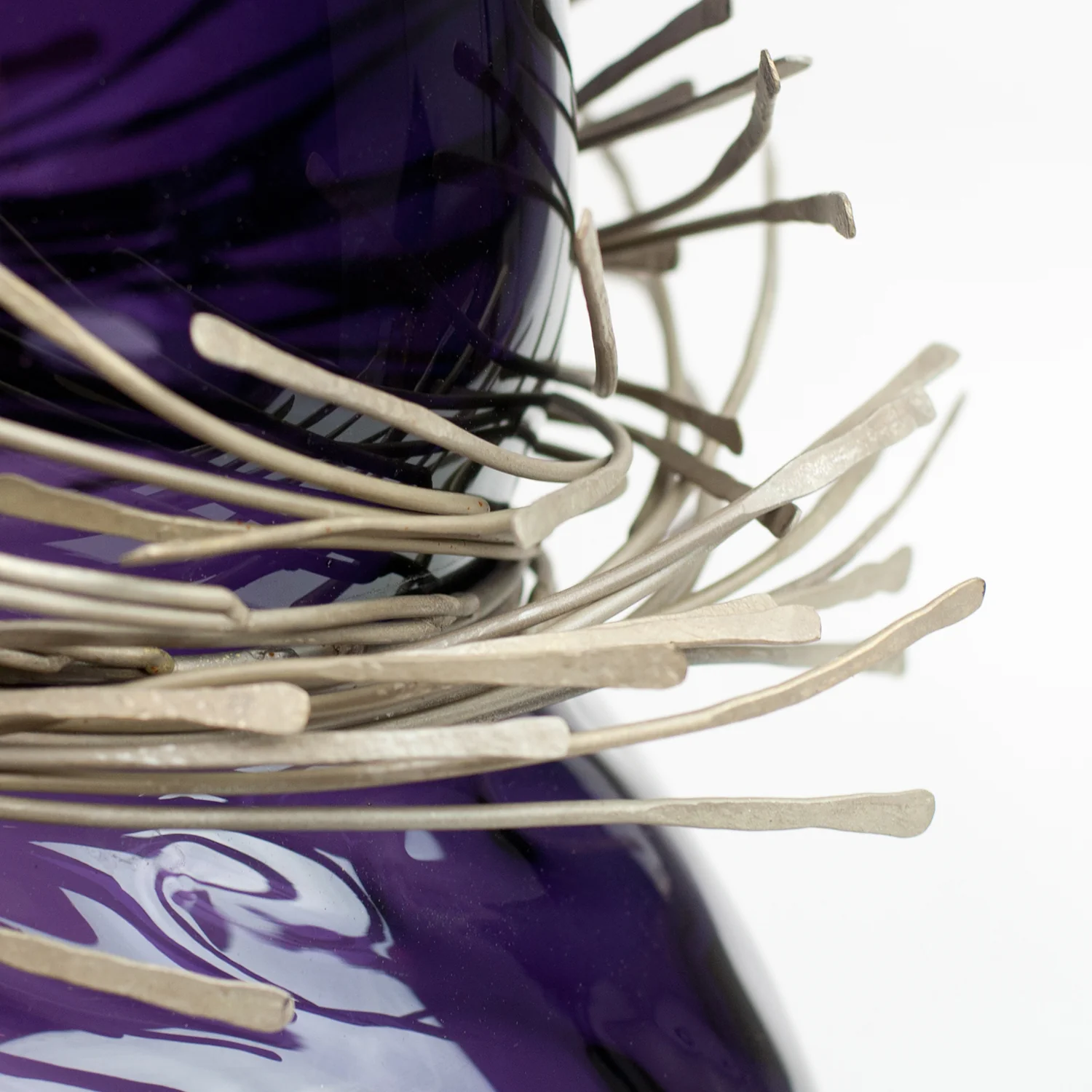 Cabaret Vase - Image 11