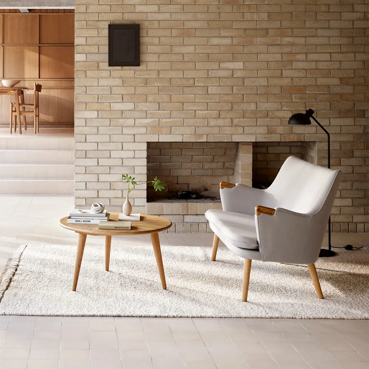 CH008 Lounge Table - Image 2