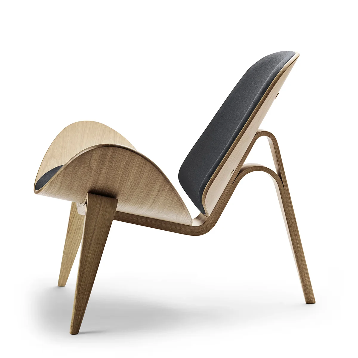 CH07 Shell Chair - Image 10