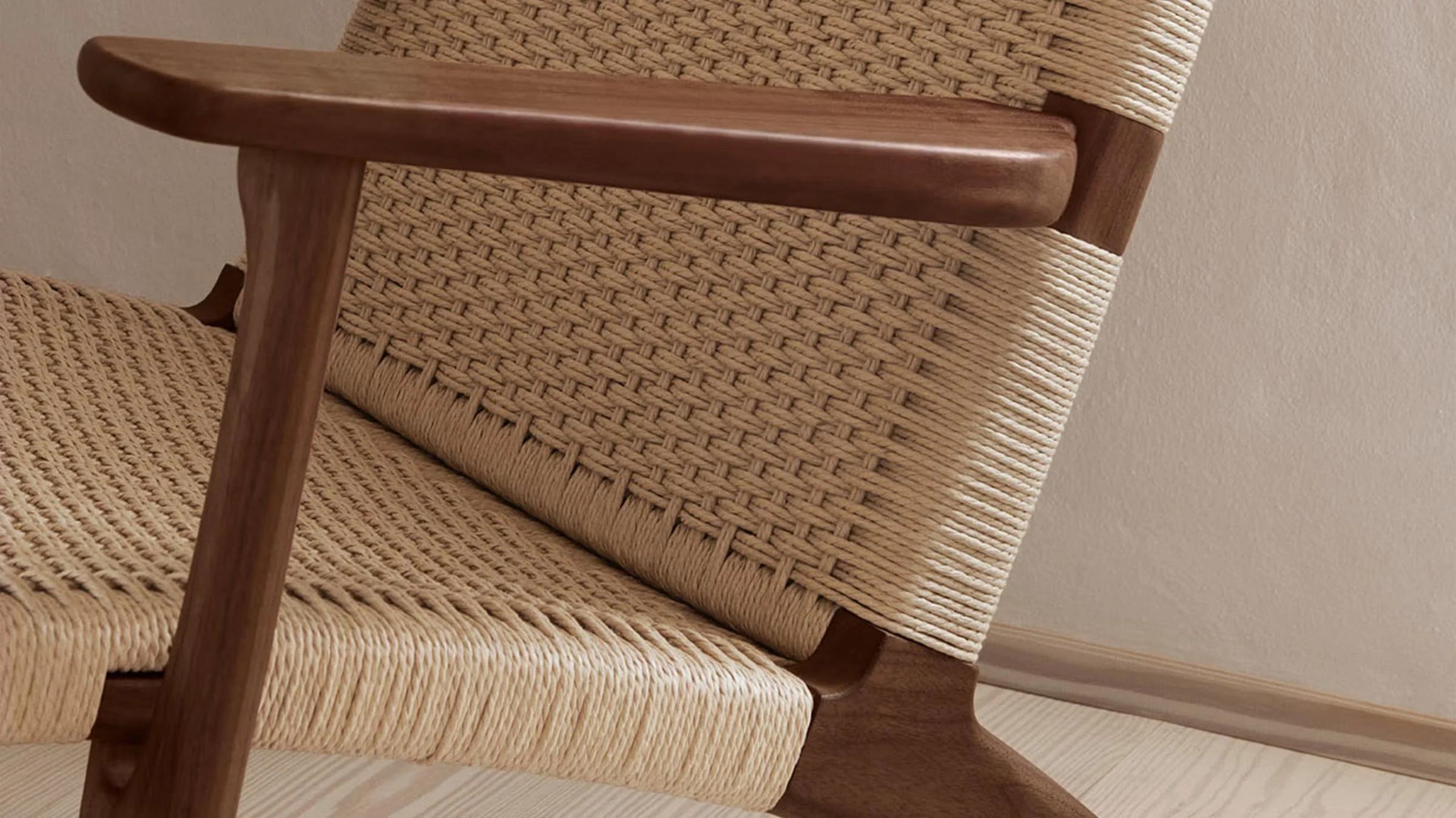 CH25 Lounge Chair - Image 27