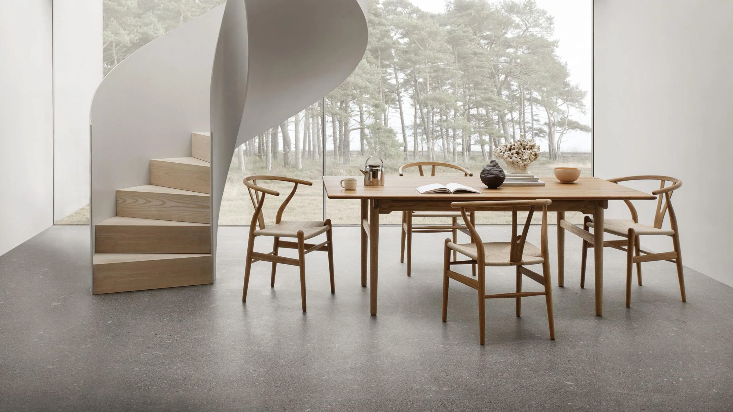 CH327 Dining Table - Image 3