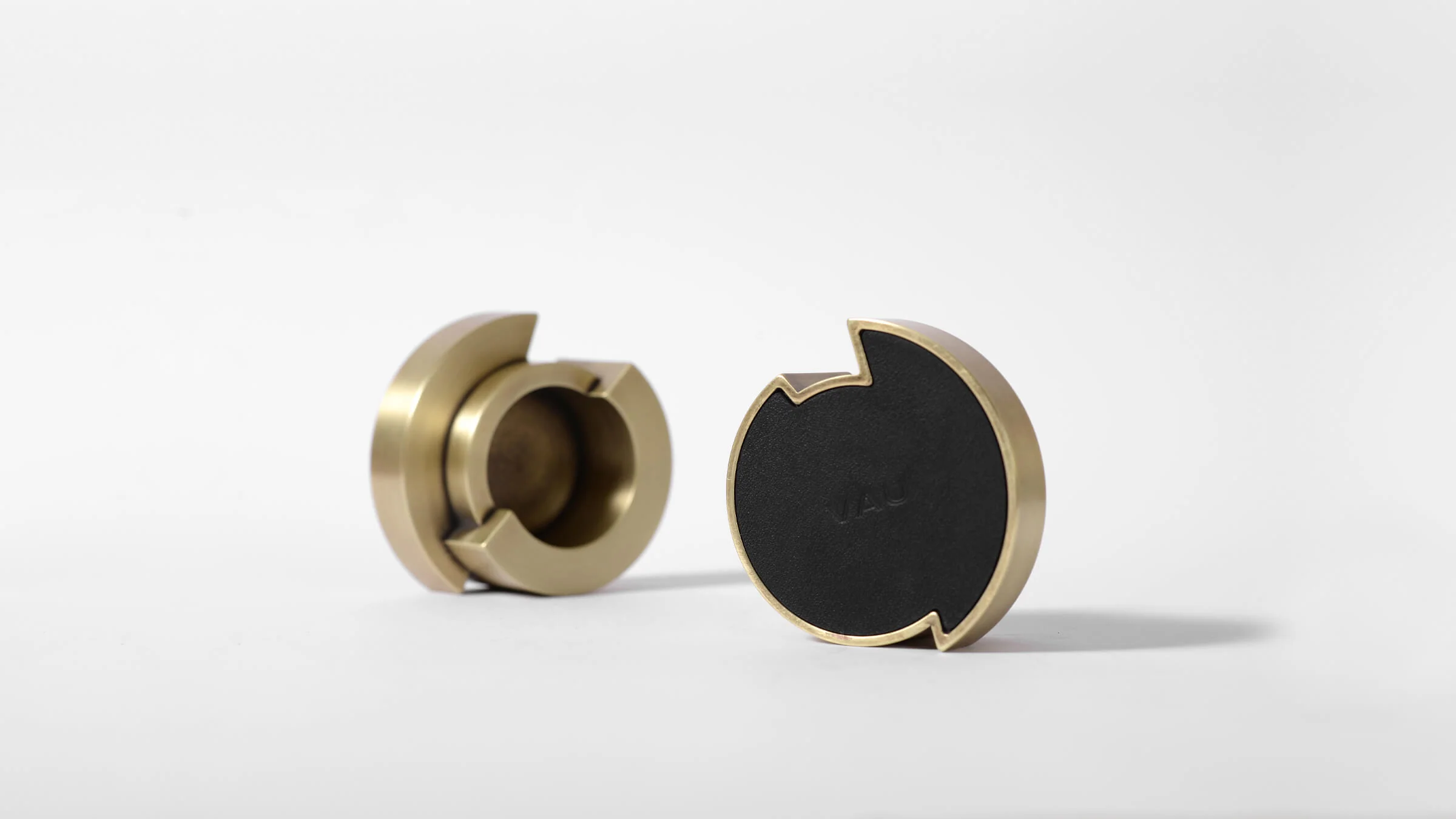 Circular Candle Holder - Image 13