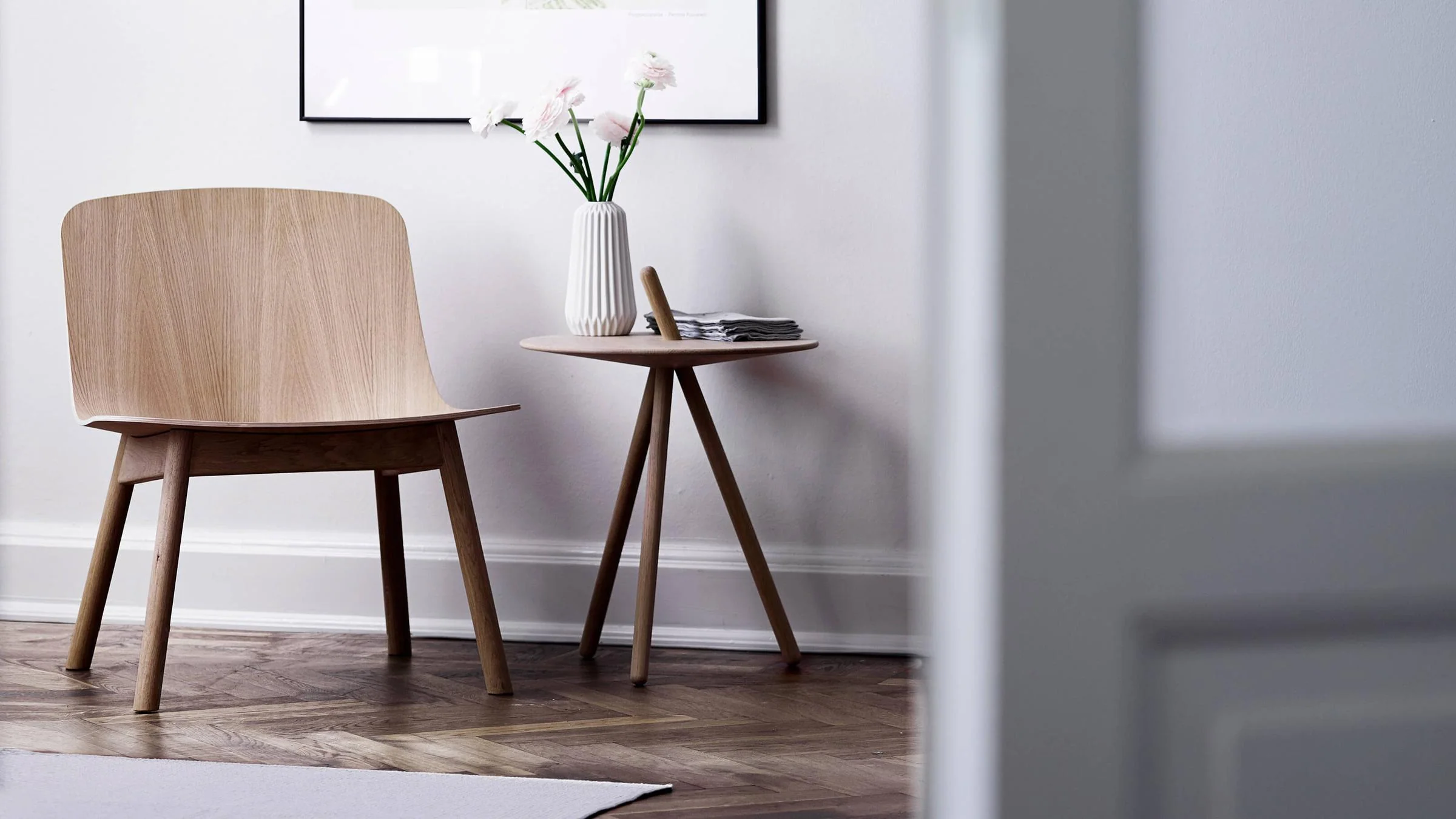 Come Here Side Table - Image 4