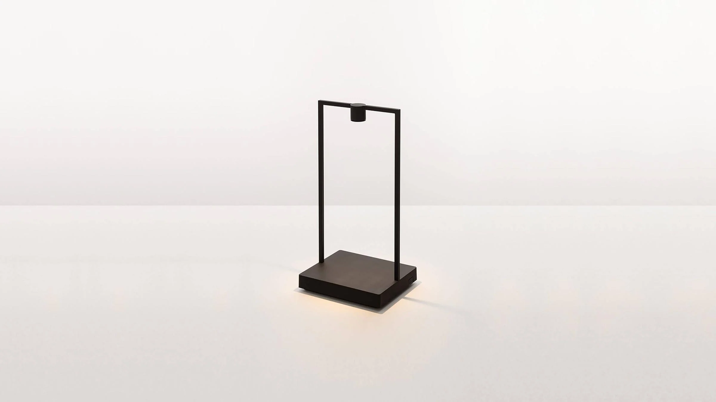 Curiosity 36 Table Lamp - Image 11