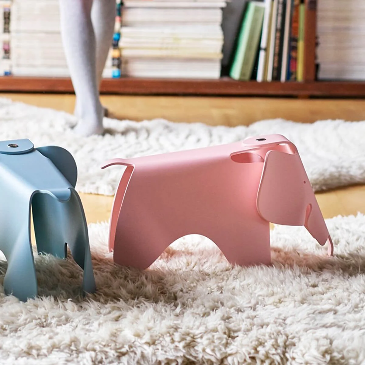 Eames Elephant - Image 3