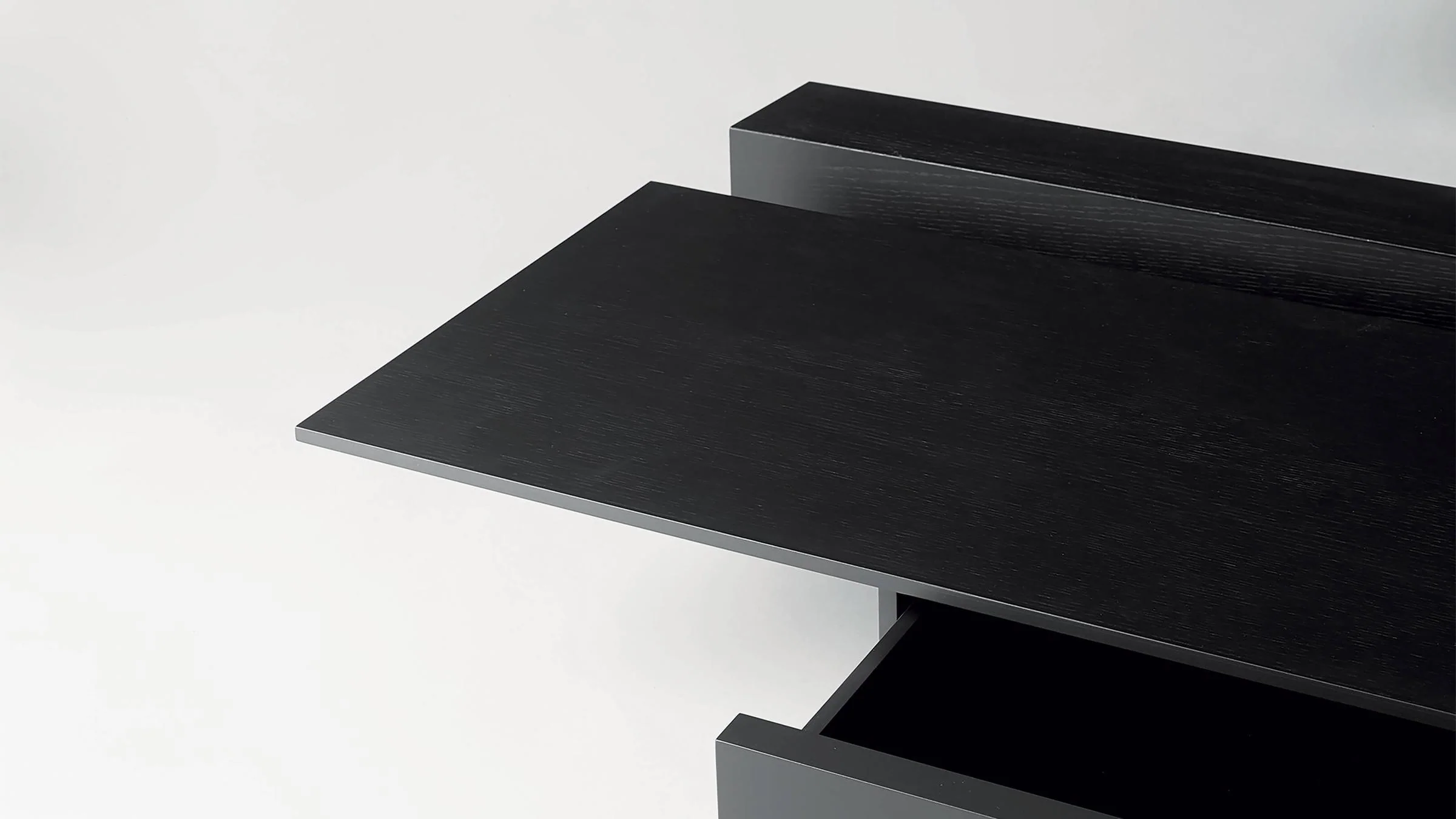 Grek Table - Image 8