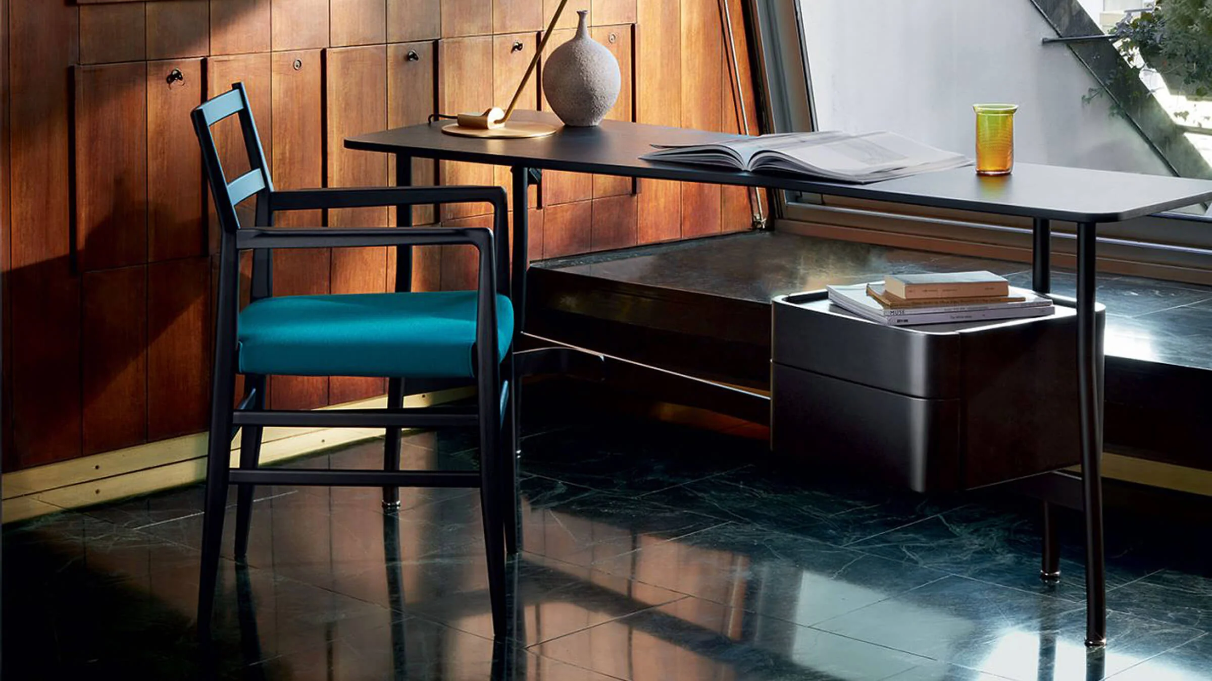 L40 Sled Desk - Image 8