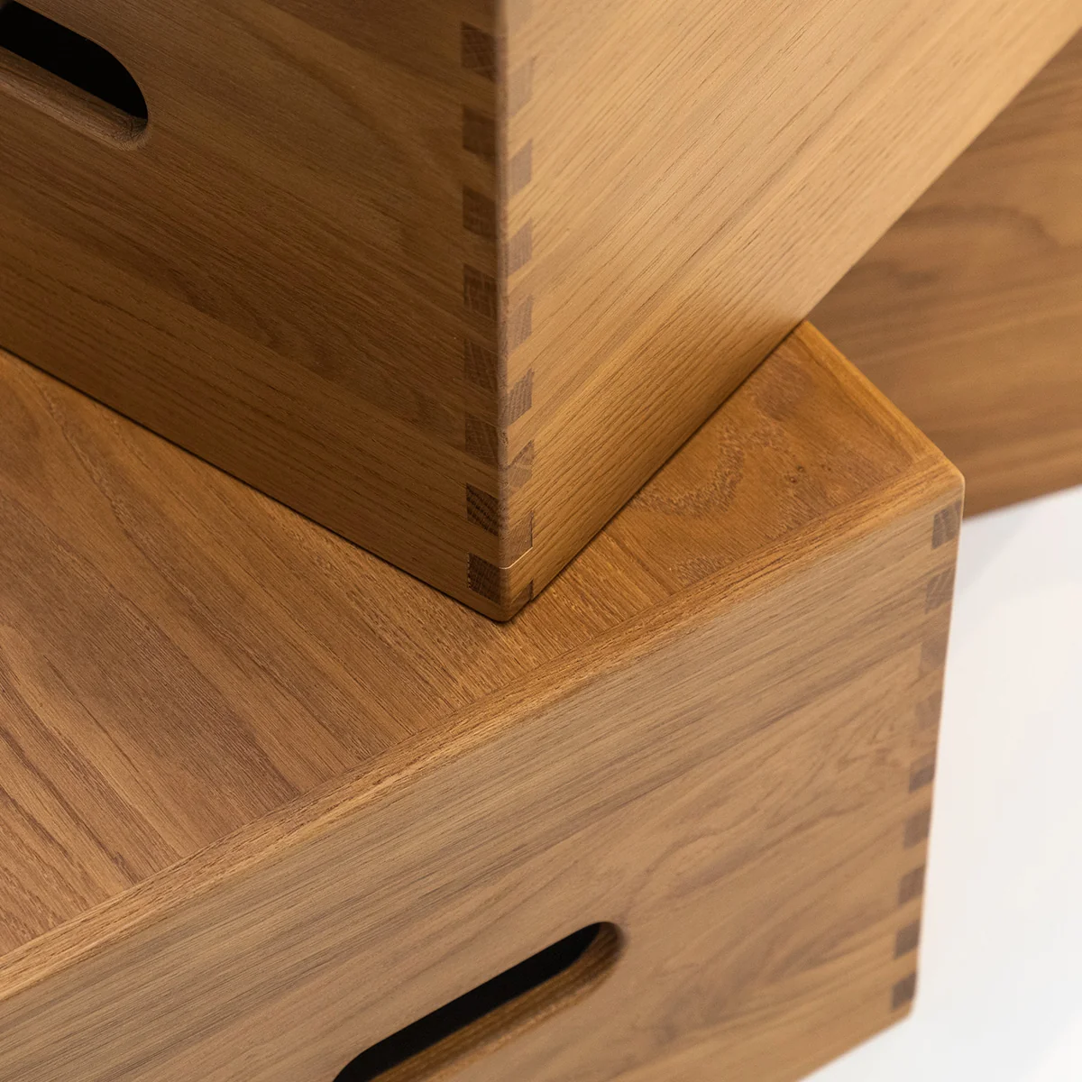 LC14 Tabouret Cabanon - Image 4