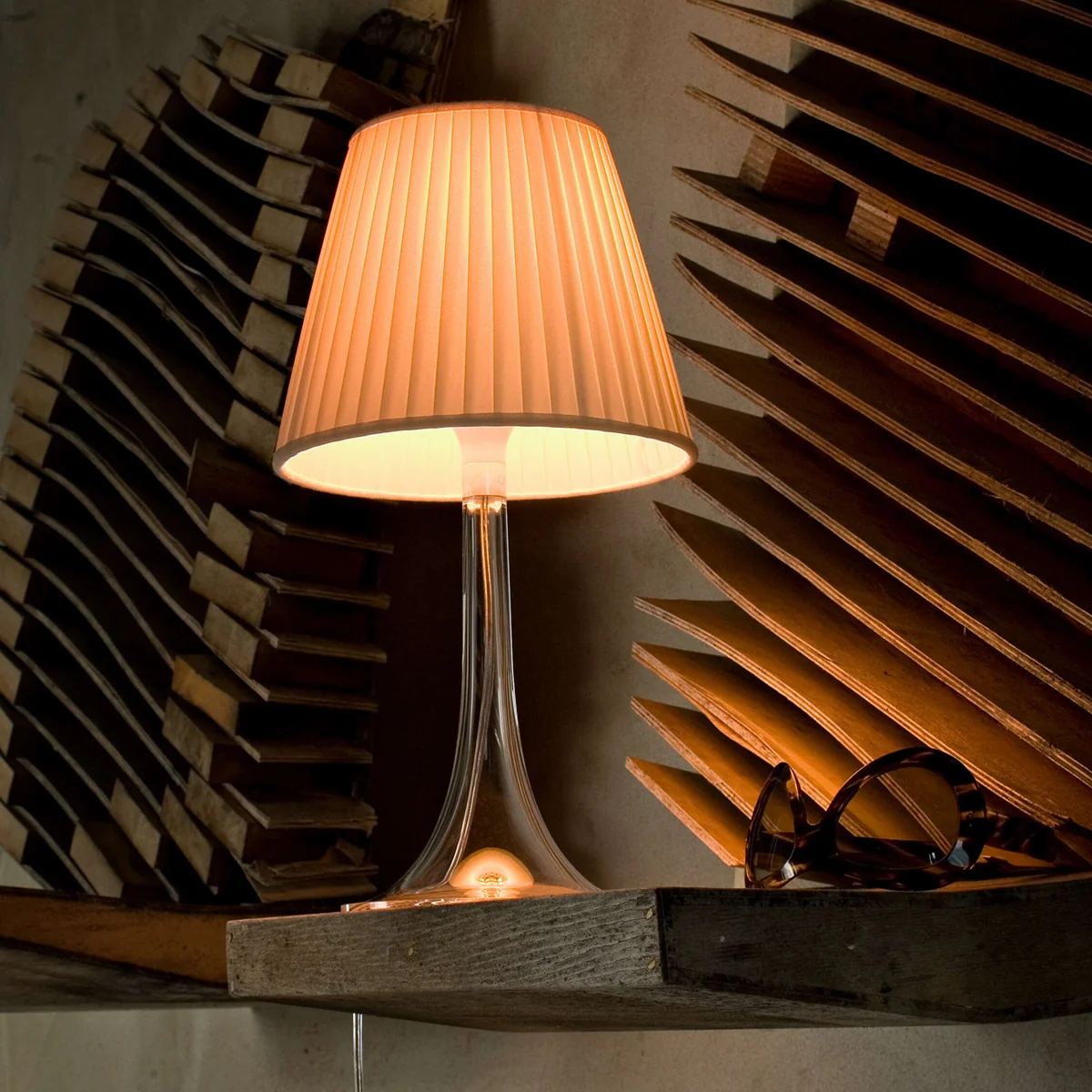 Miss K Table Lamp - Image 9