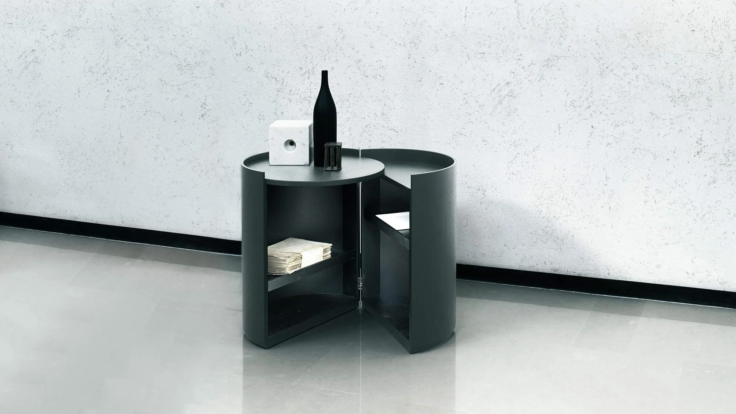Moon Side Table - Image 3