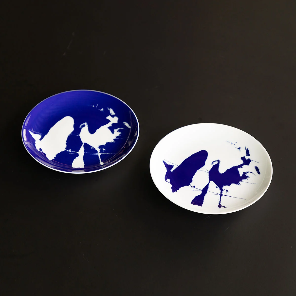 Neige Set of 2 Dessert Plates - Image 4