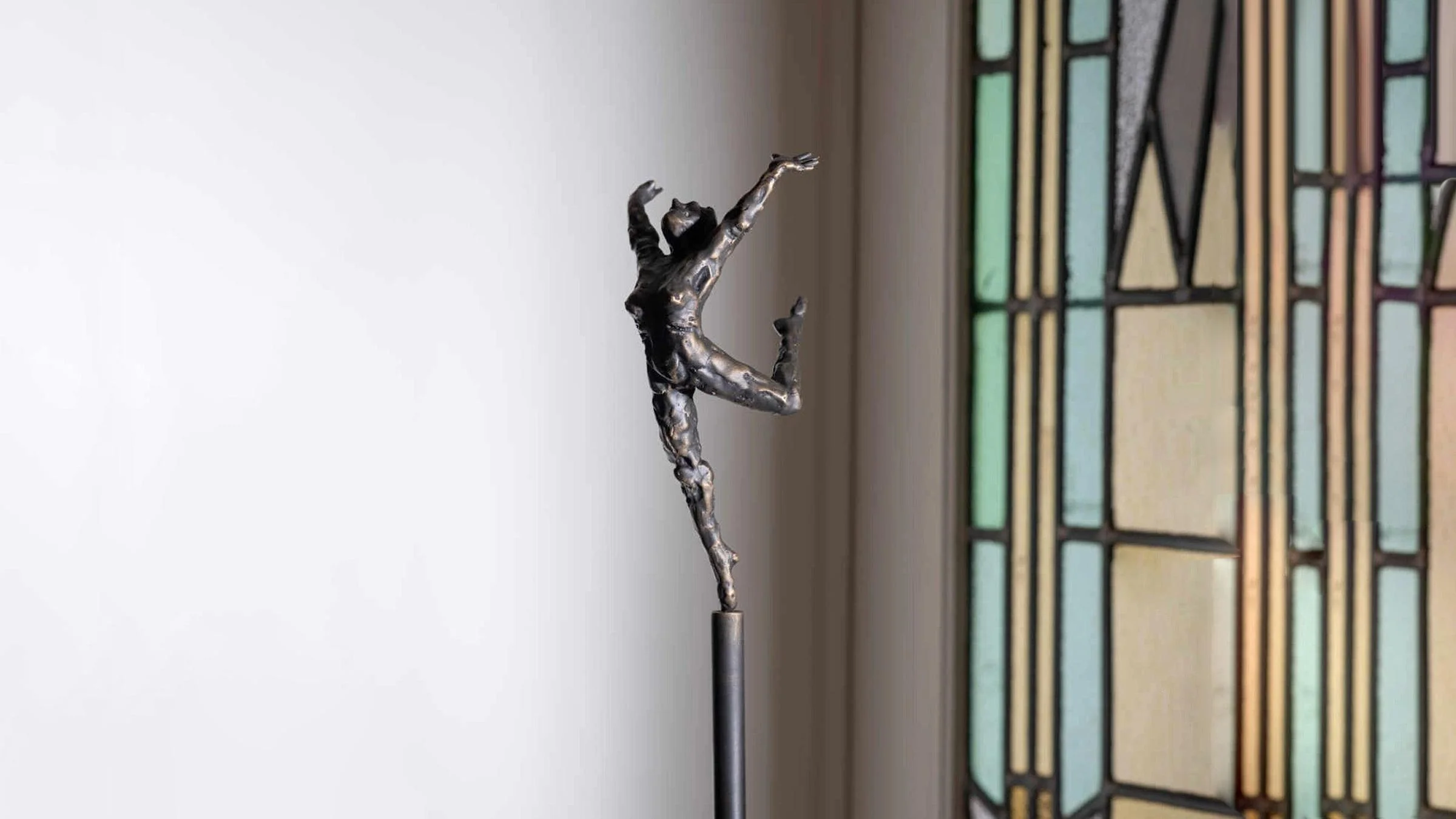 Performance Bronze Sculpture - Image 4