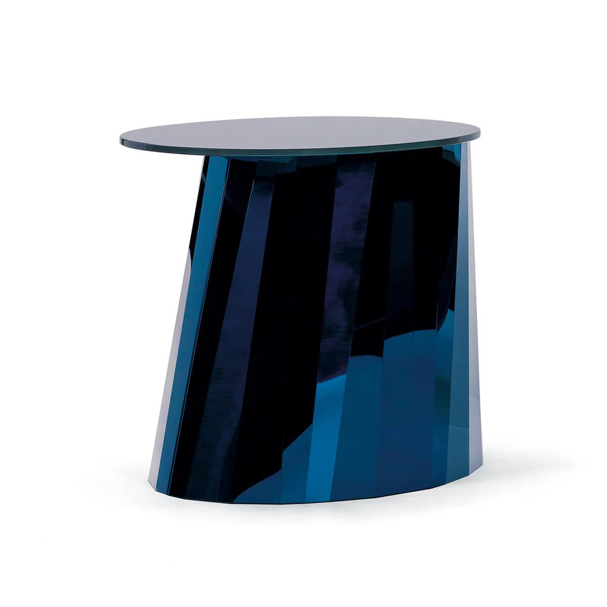 Pli Side Table - Image 5