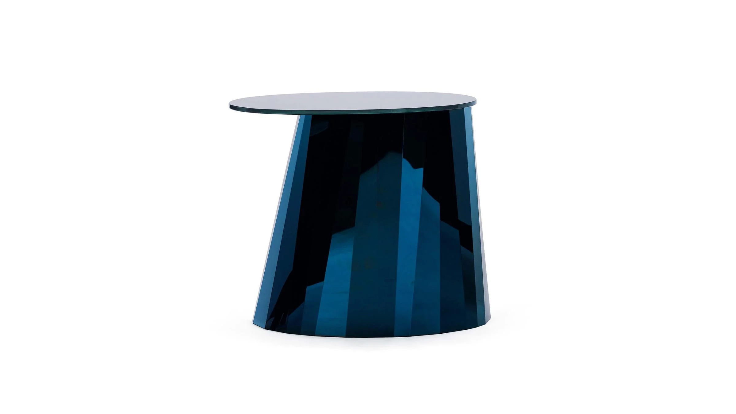 Pli Side Table - Image 9
