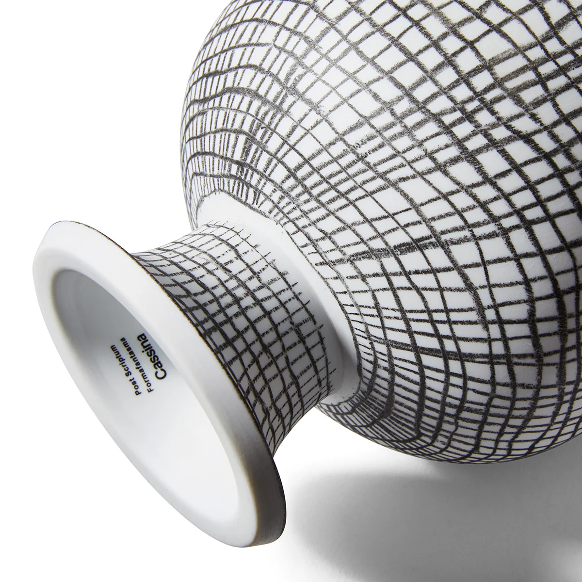 Post Scriptum Cachepot Vase - Image 2