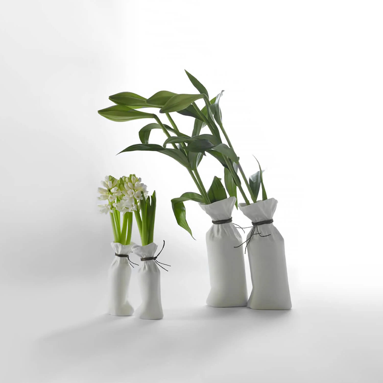 Sack Porcelain Vase - Image 10