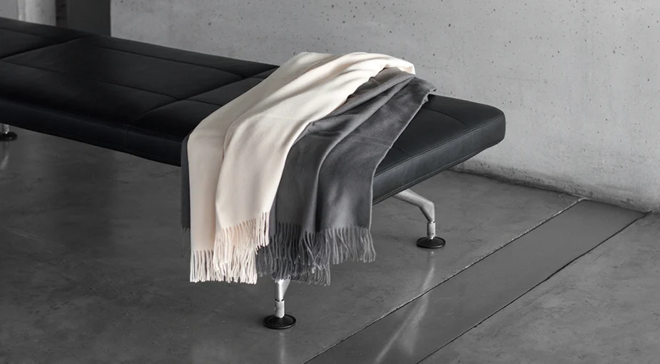 Sigmar 2 Throw Blanket - Image 22