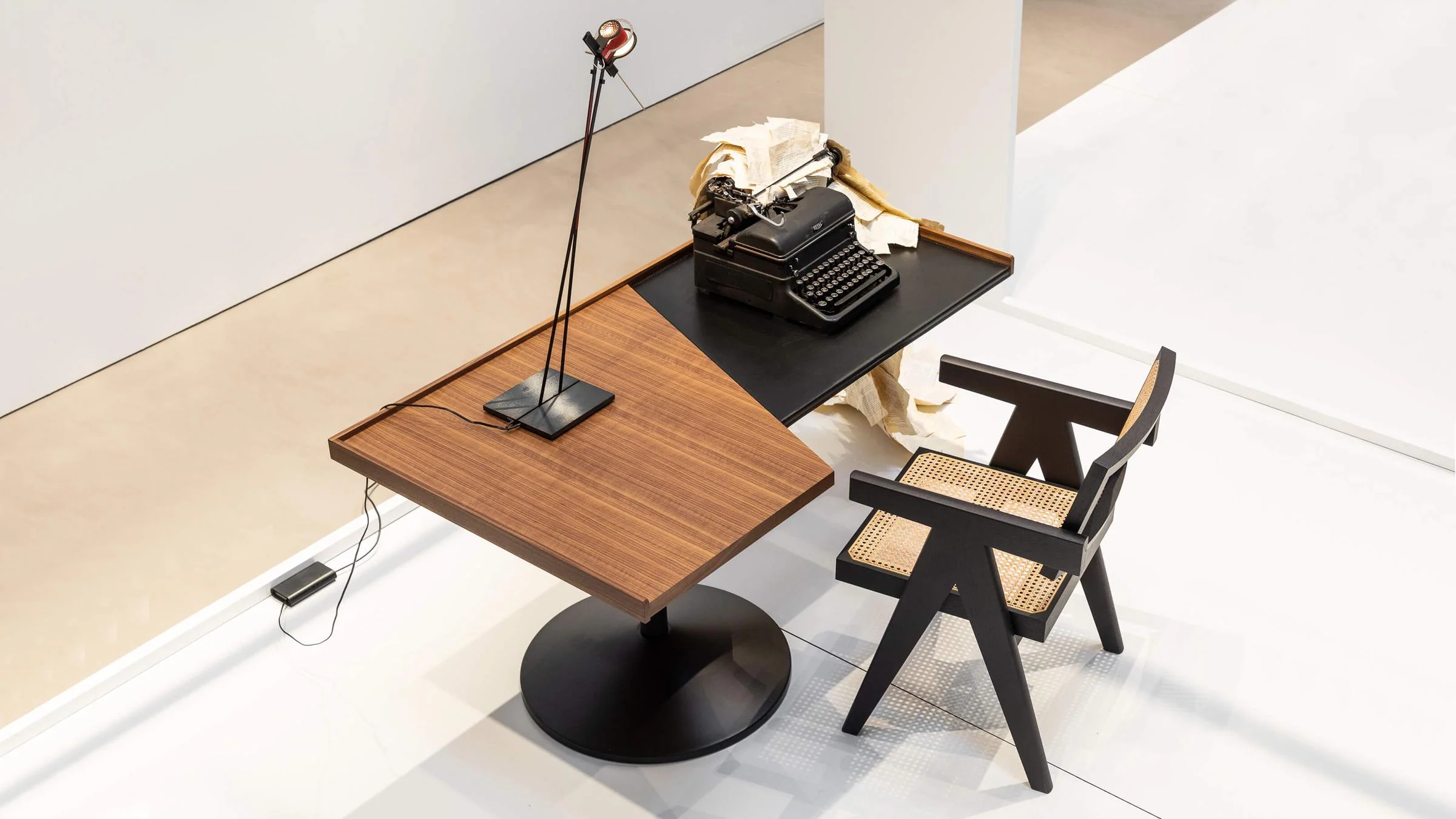 Stadera Desk - Image 7