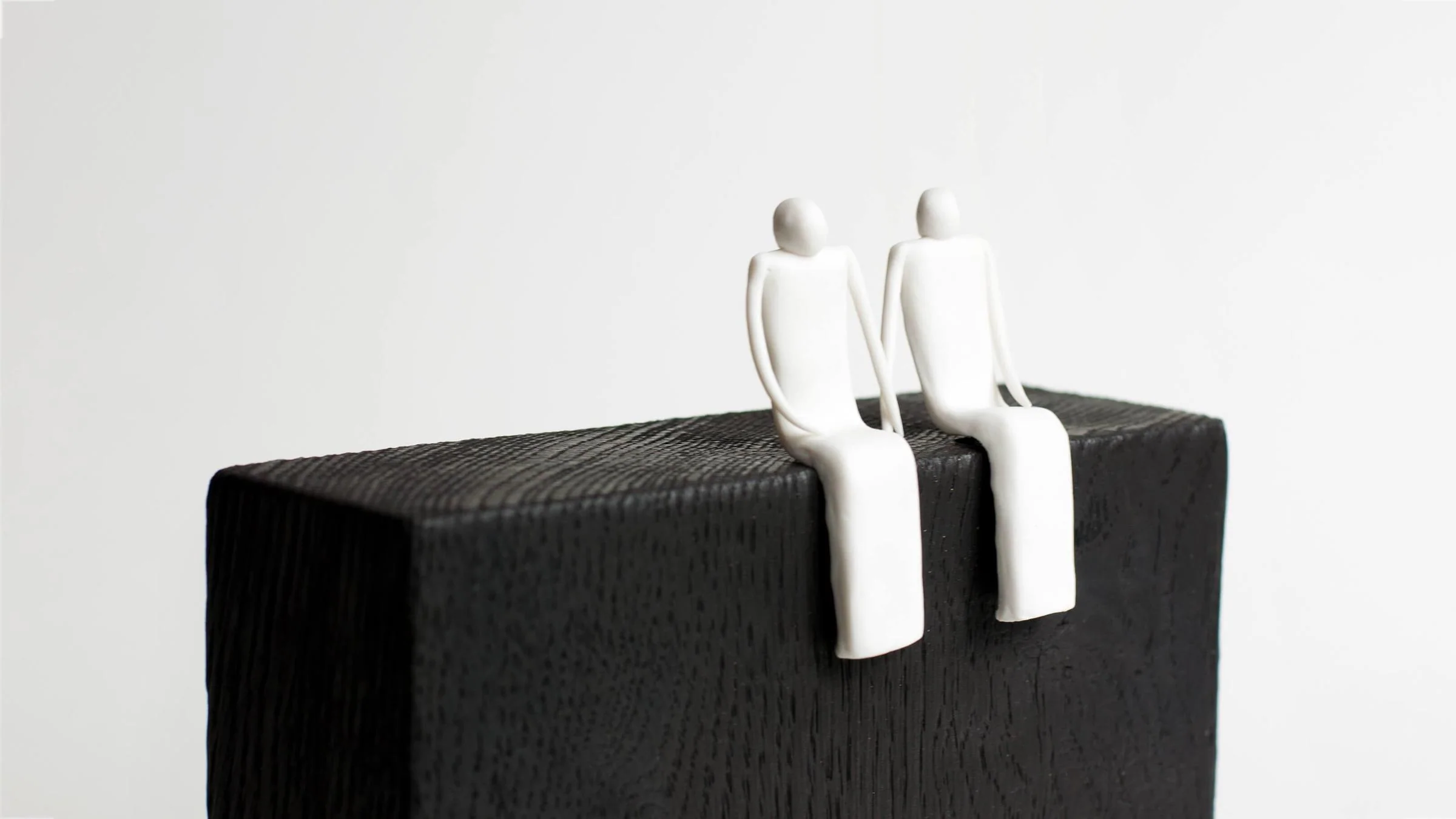 The Pairs Sculptures - Image 28