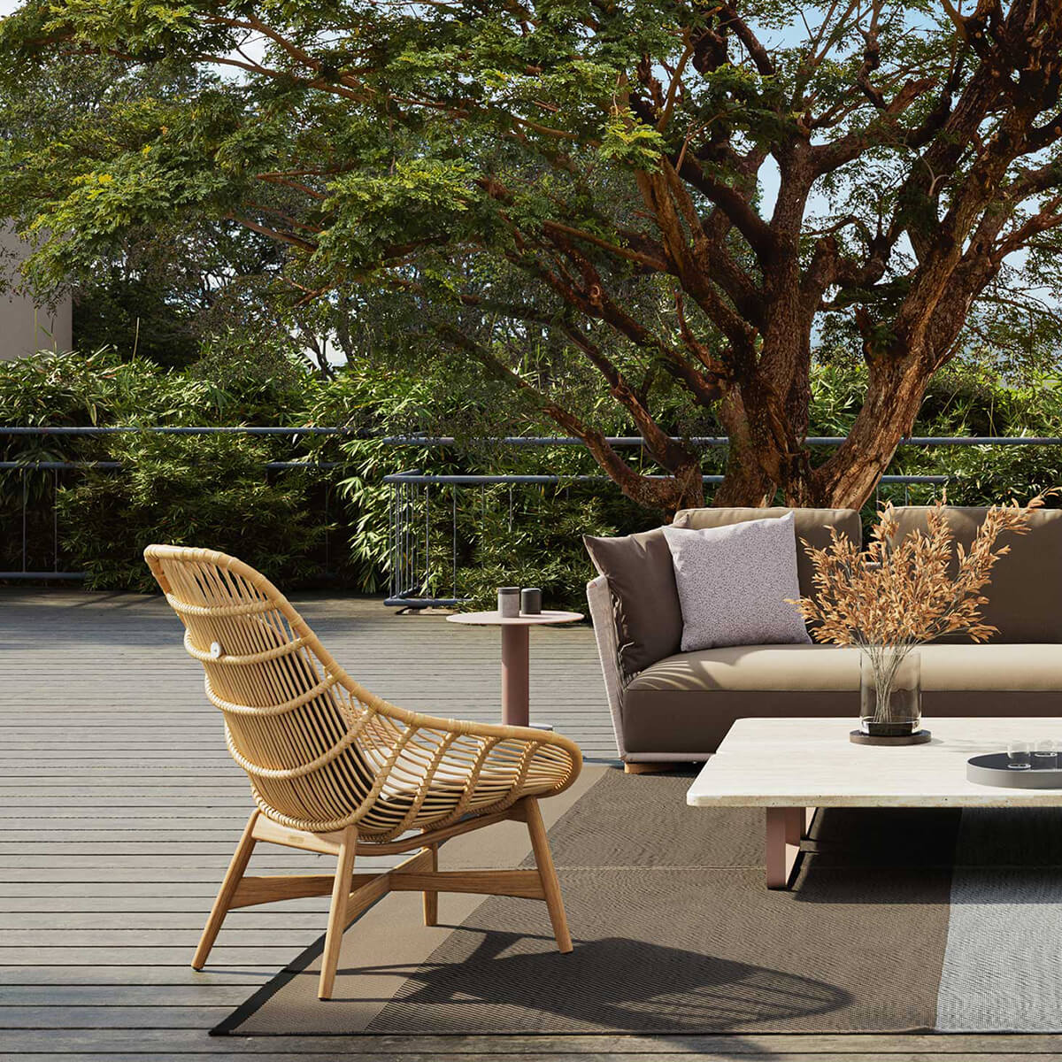 Tou Club Armchair - Image 3