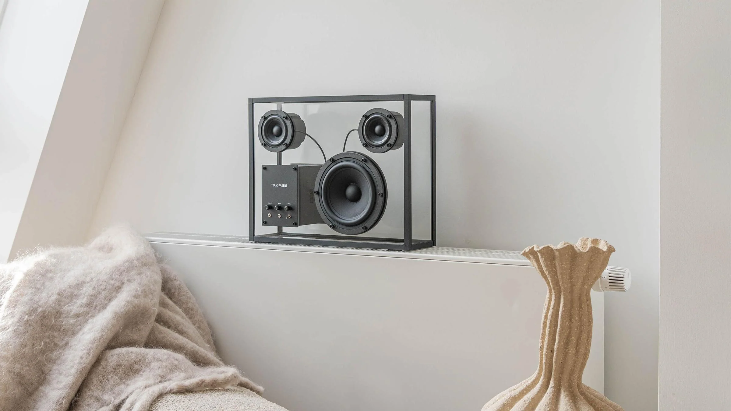 Transparent Speaker - Image 27