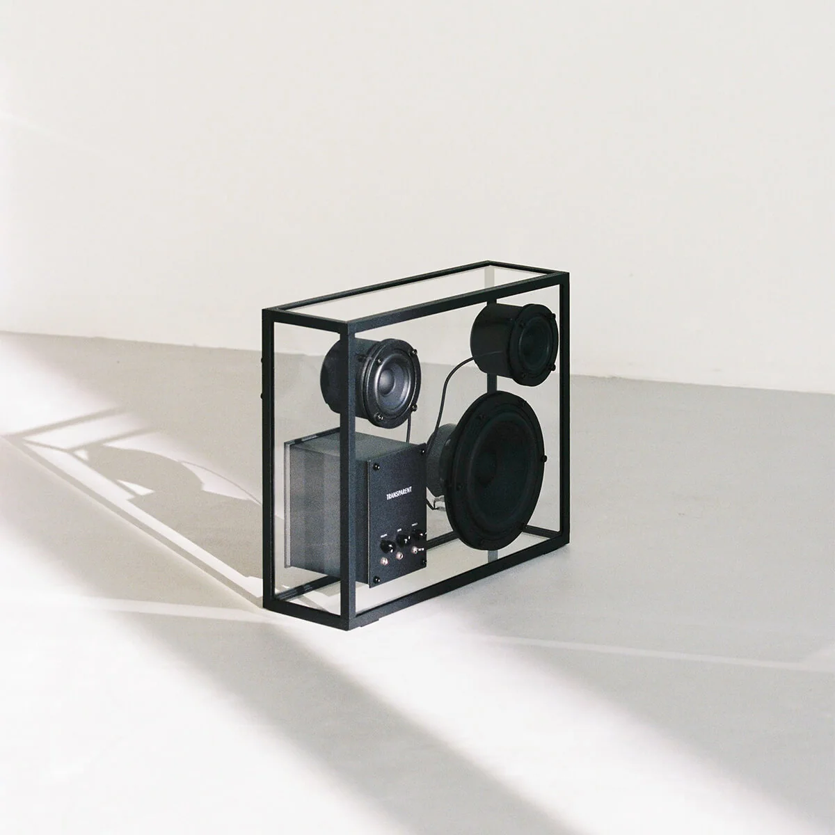 Transparent Speaker - Image 43