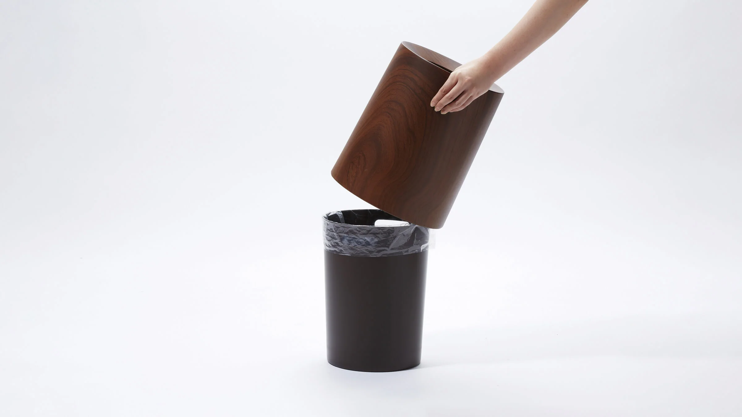 Tubelor Homme Trash Bin - Image 12