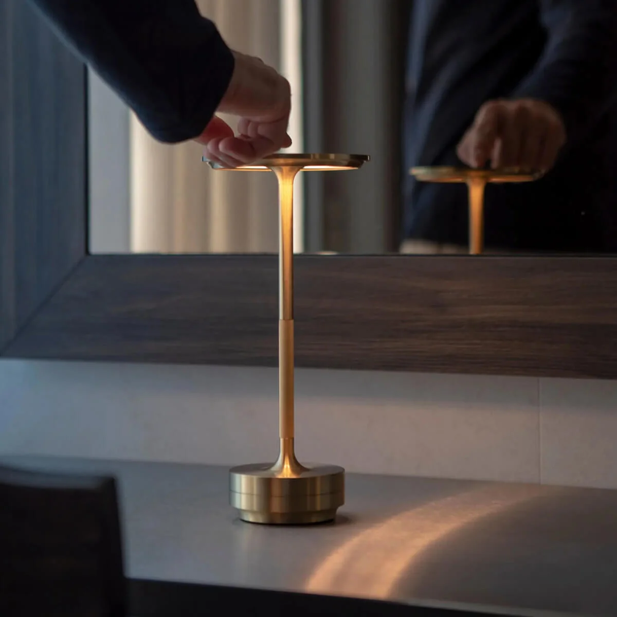 Turn LED Table Lamp - Image 6