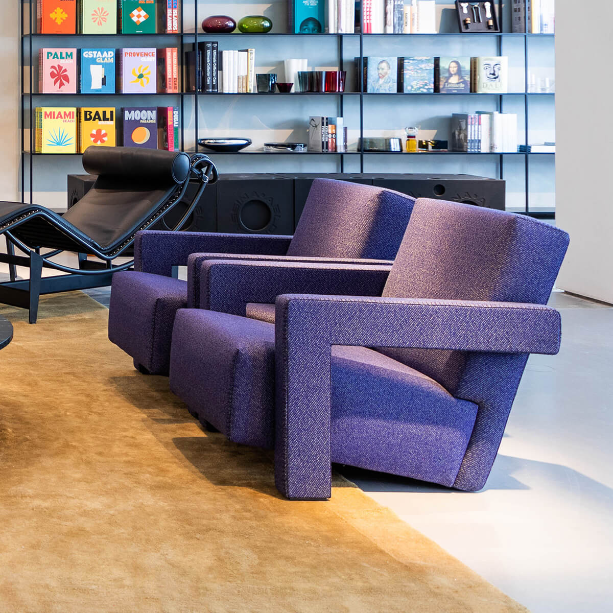 Utrecht Armchair - Image 2