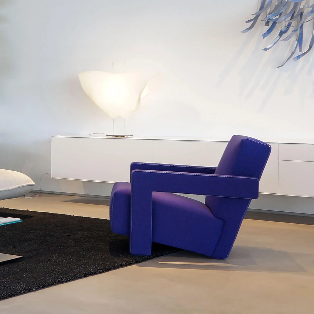 Utrecht Armchair - Image 3