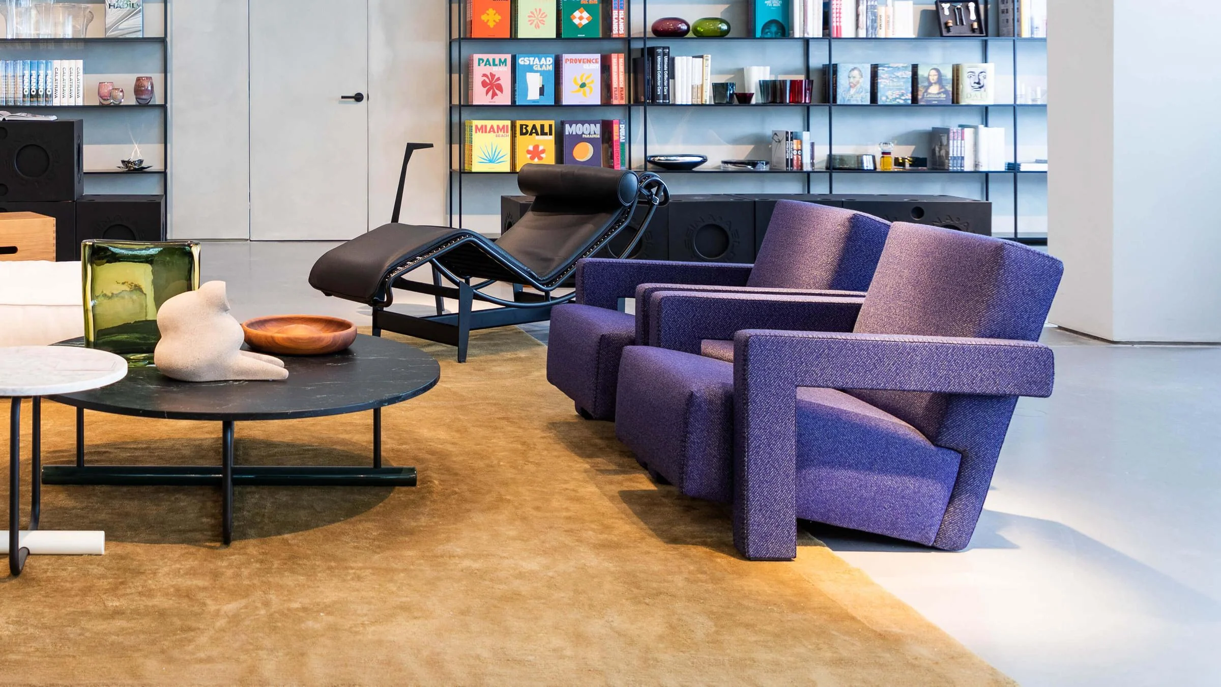 Utrecht Armchair - Image 4